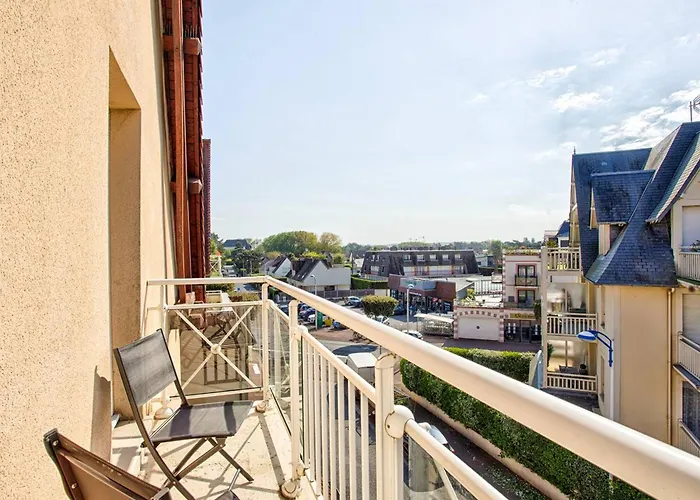 Lumineux Avec Balcon Et Piscine Pour 5 Personnes - Fr-1-788-67 דירה *